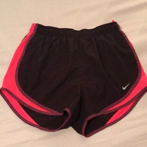 Women’s Nike Tempo Shorts